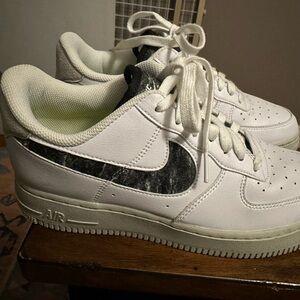 Nike White and Black Air Force 1 Sneakers